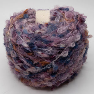 Naturally dyed Bulky Boucle - 50g cakes