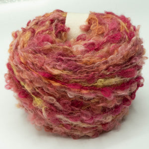 Naturally dyed Bulky Boucle - 50g cakes