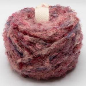 Naturally dyed Bulky Boucle - 50g cakes