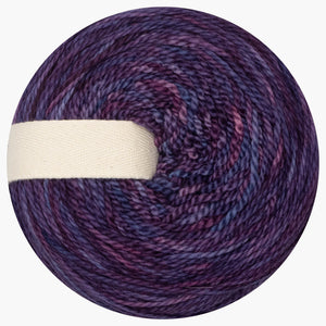 Naturally dyed soft Fingering weight yarn - 100g cakes