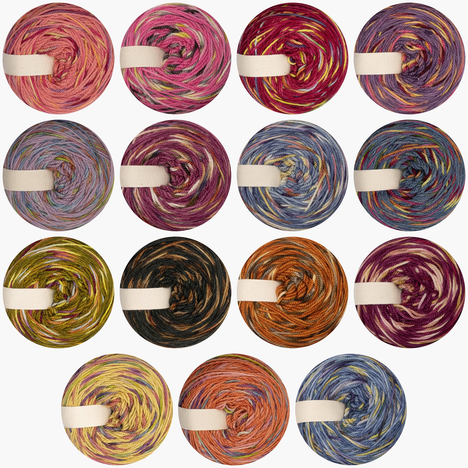 Naturally dyed 3ply merino/ cashmere/ nylon DK weight 100g cakes