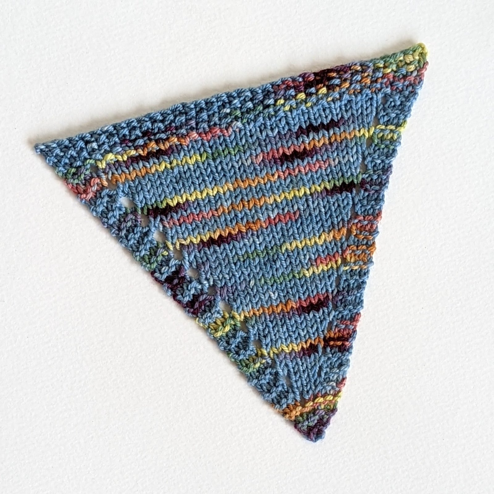 Simplingo Bunting DK weight pattern